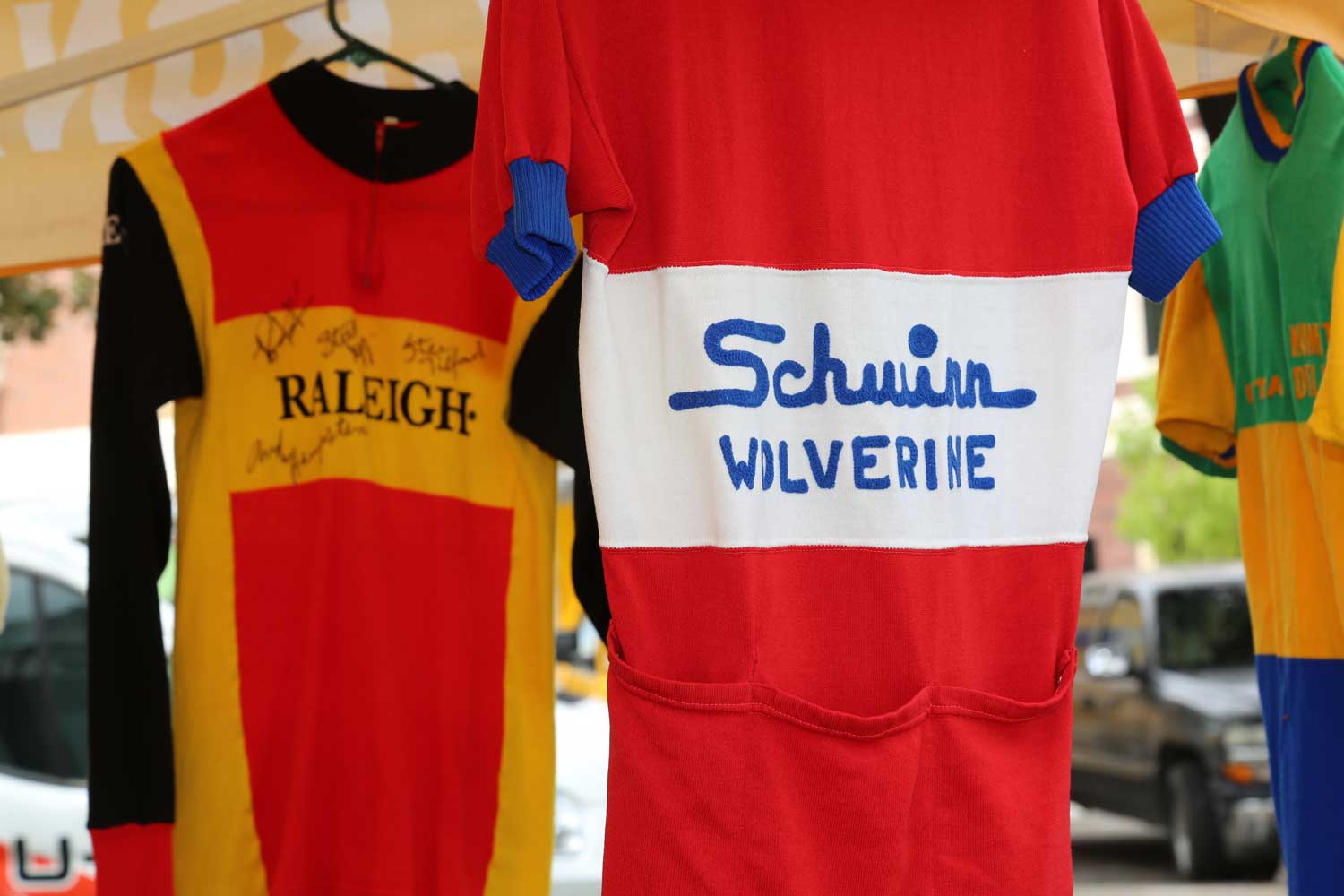 racing team shirt
