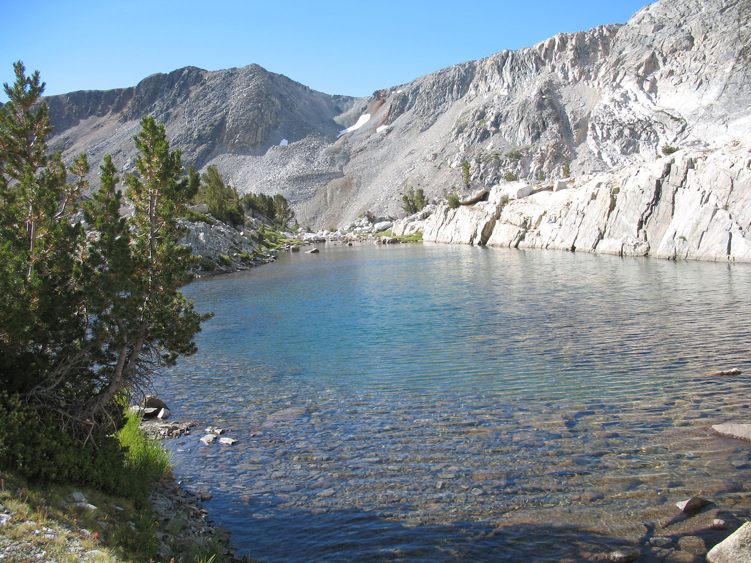 cameron mitchell image of mountain and lake